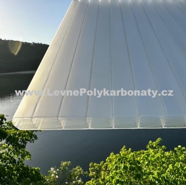 Komůrkový polykarbonát 16 mm 1UV EXOLON 16/6H OPÁL - šíře 2,1 m x délka 7 m