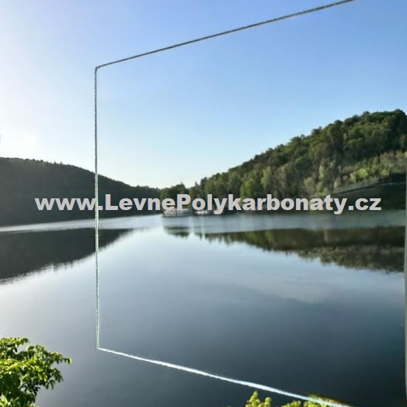 Plné ploché plexisklo (PMMA) 10 mm CRYLON čiré - 2050 × 3050 mm