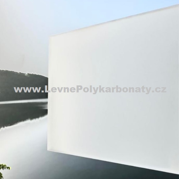 Plné ploché plexisklo (PMMA) 3 mm CRYLON OPÁL - šíře 2,05 m x délka 3,05 m