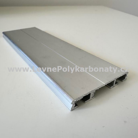 Spojovací AL-PLOCHÁ DOLNÍ krycí lišta 50/7 mm PŘÍRODNÍ - délka 6000 mm