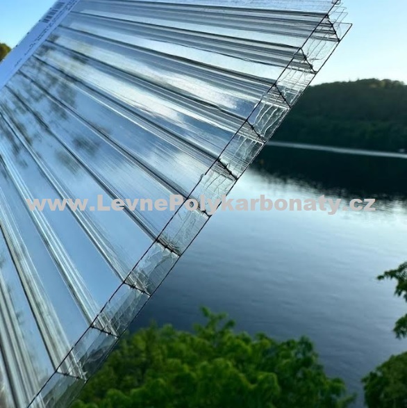 Dutinkový polykarbonát 10 mm 1UV EXOLON 10/6M BRONZ - šíře 2,1 m x délka 3 m (6,3 m2)