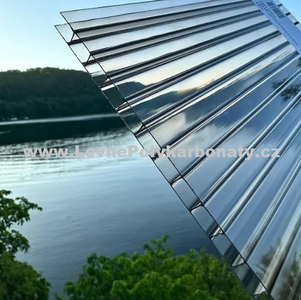 Dutinkový polykarbonát 10 mm 2UV LEXAN 2/10 BRONZ - šíře 2,1 m x délka 1 m (2,1 m2)