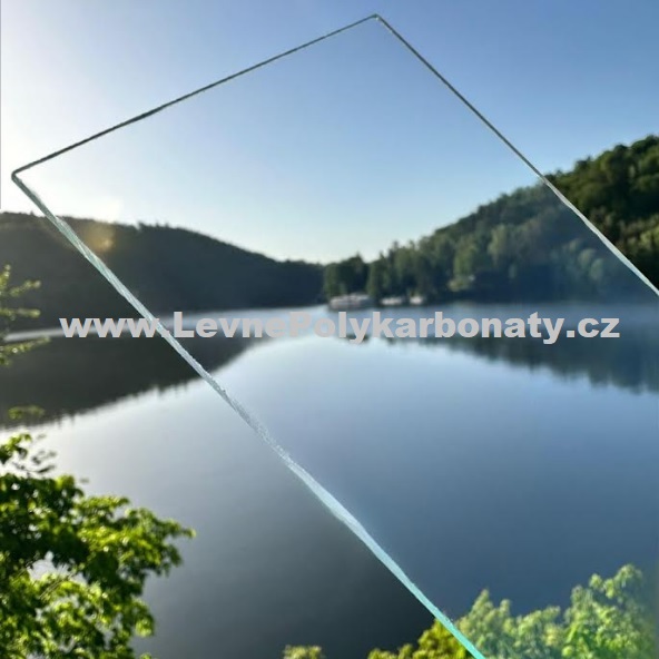 Plné plexisklo (PMMA) 6 mm CRYLON ČIRÁ - šíře 2,05 m x délka 3,05 m (6,26 m2)