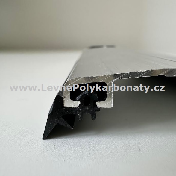Spojovací AL-OBLÁ krycí přítlačná lišta 60/9 mm PŘÍRODNÍ - délka 3500 mm