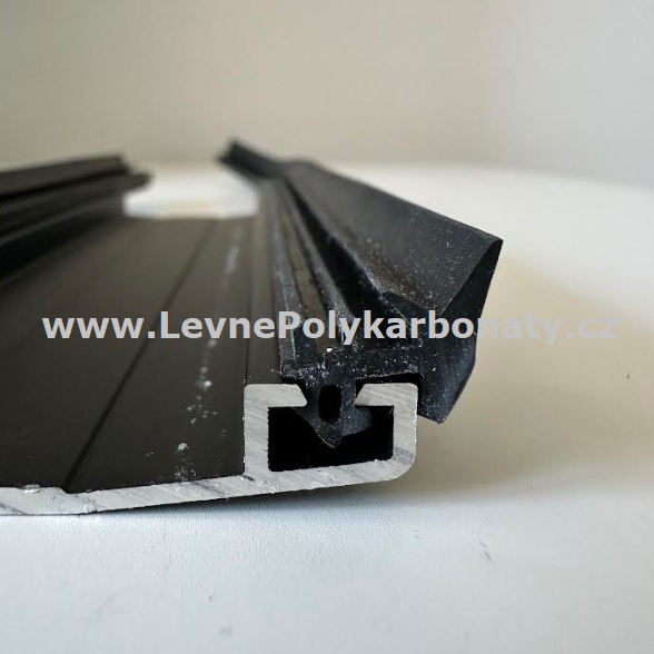 Spojovací AL-OBLÁ krycí přítlačná lišta 60/9 mm ELOX BRONZ - délka 5000 mm